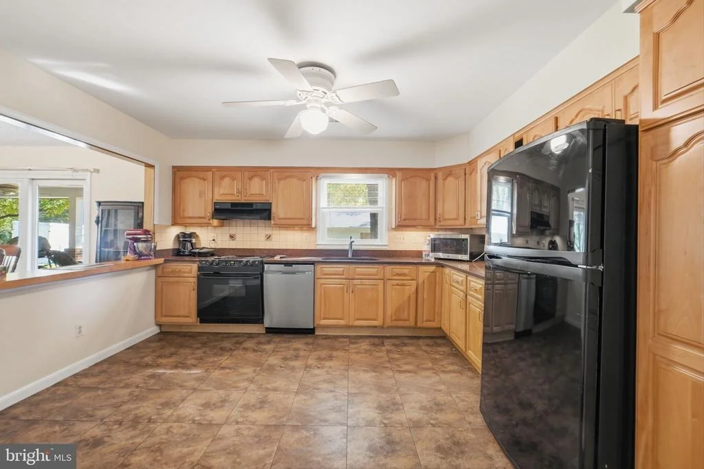 Photo of 15211 CANDY HILL ROAD