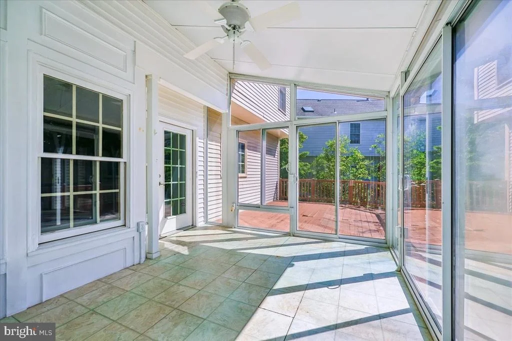 Photo of 21400 MANOR VIEW CIRCLE