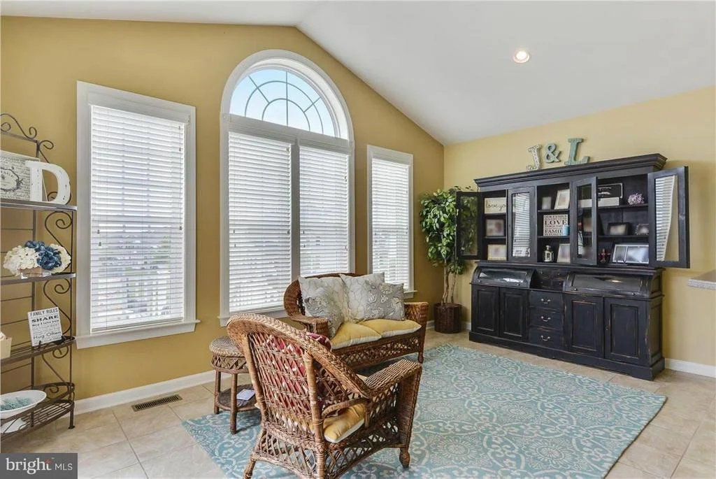 Photo of 13613 BOWLING GREEN WAY