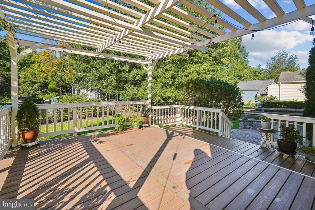 Photo of 6 BENTLEY DRIVE