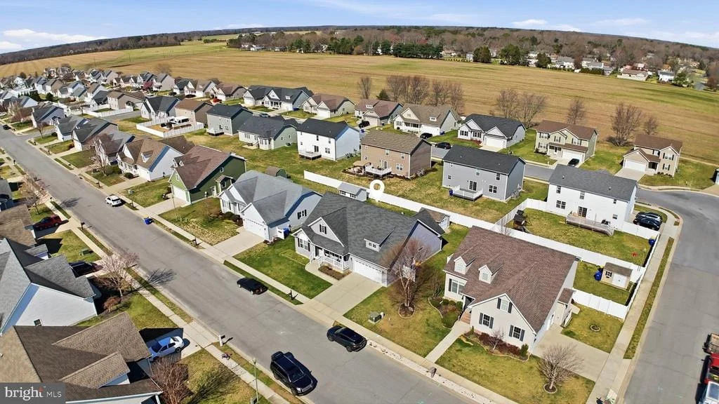 Photo of 413 PLANTATION DRIVE