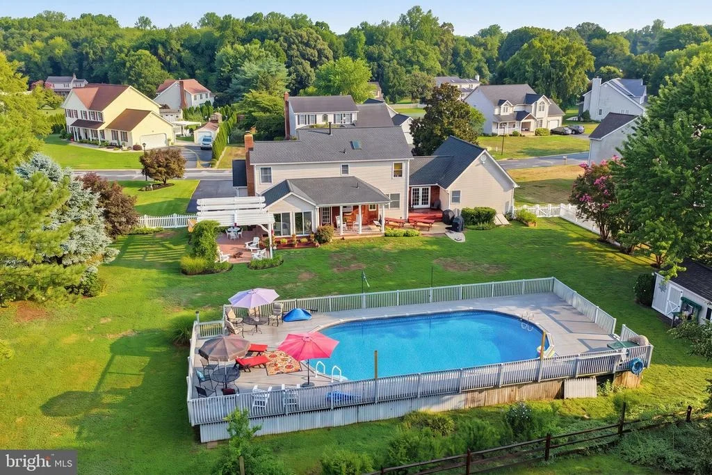 Photo of 36 BENSON COURT