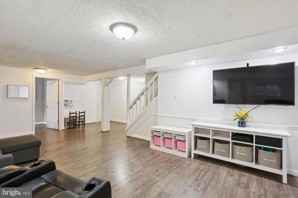 Photo of 707 HOLLYWOOD AVENUE