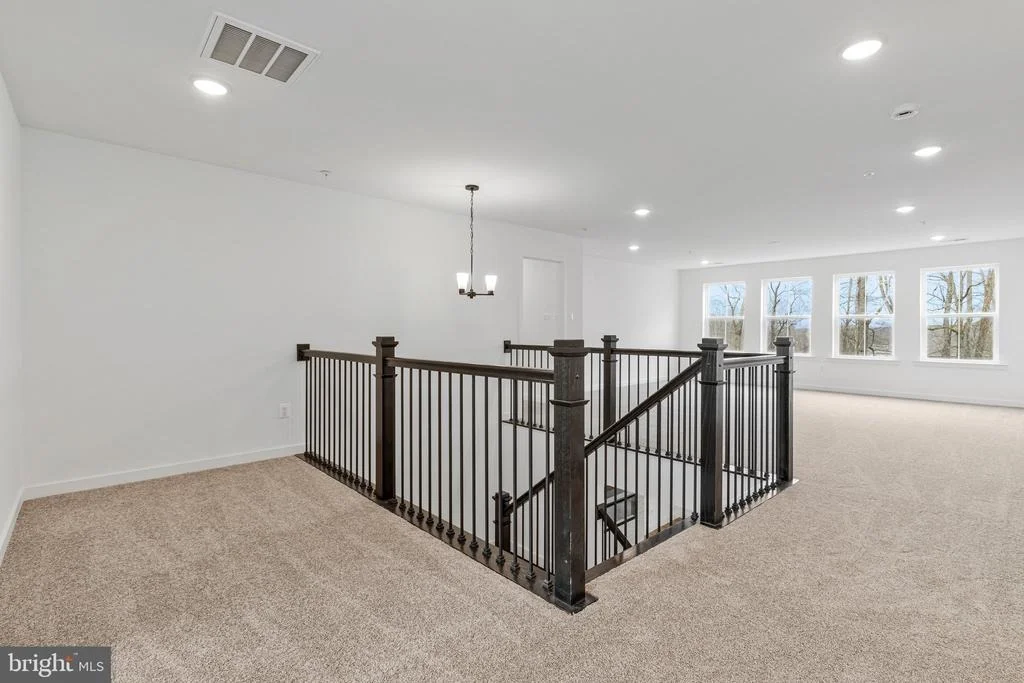 Photo of 2000 ARAM DRIVE