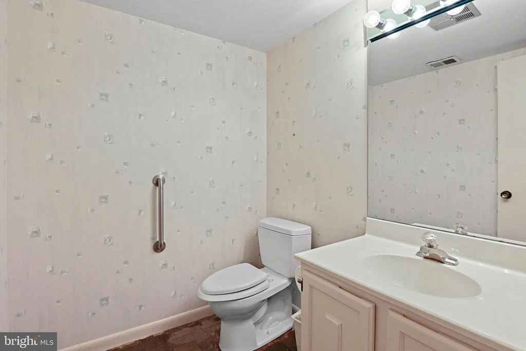 Photo of 3142 SEARSMONT PLACE