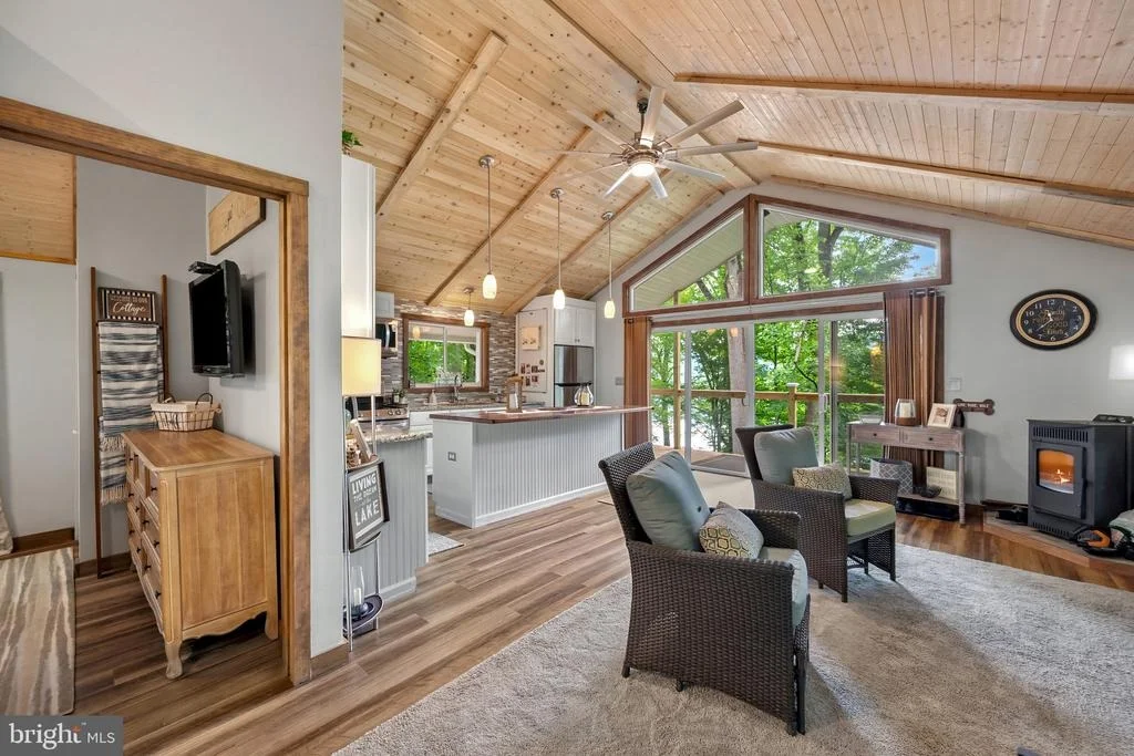 Photo of 112 SCENIC VIEW DRIVE