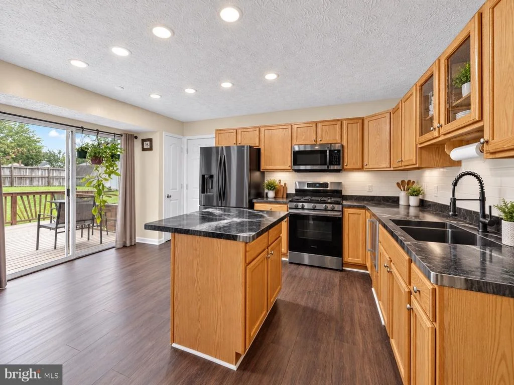 Photo of 5435 SIR DOUGLAS DRIVE
