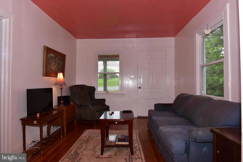 Photo of 5244 WATERLOO ROAD
