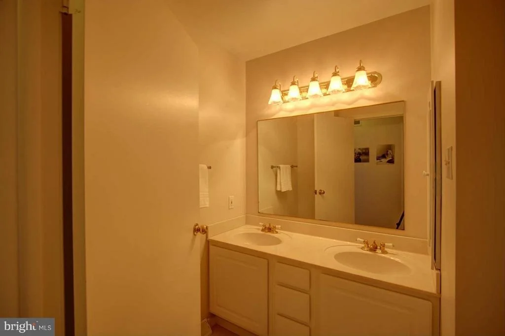 Photo of 10563 RIVULET ROW