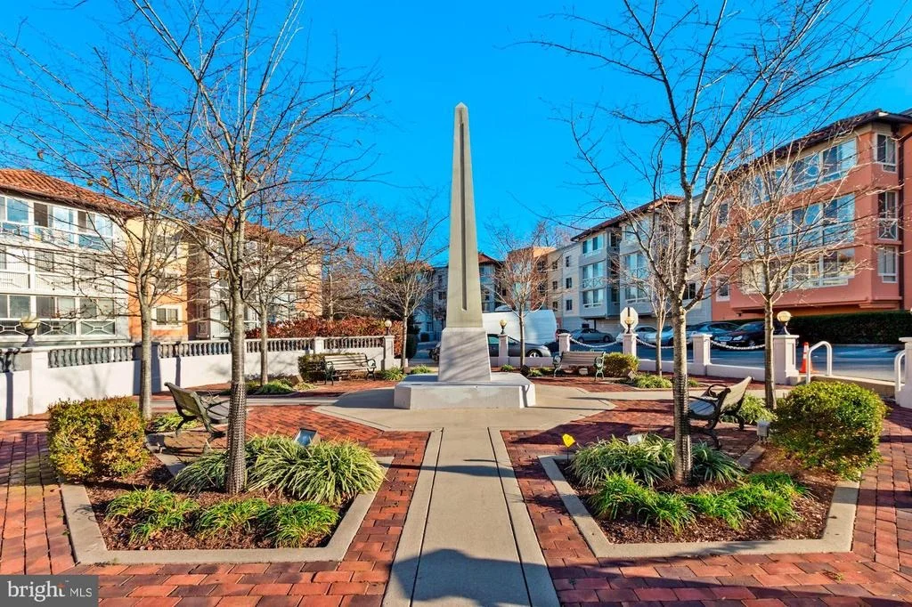 Photo of Unit 311 at 14801 PENNFIELD CIRCLE