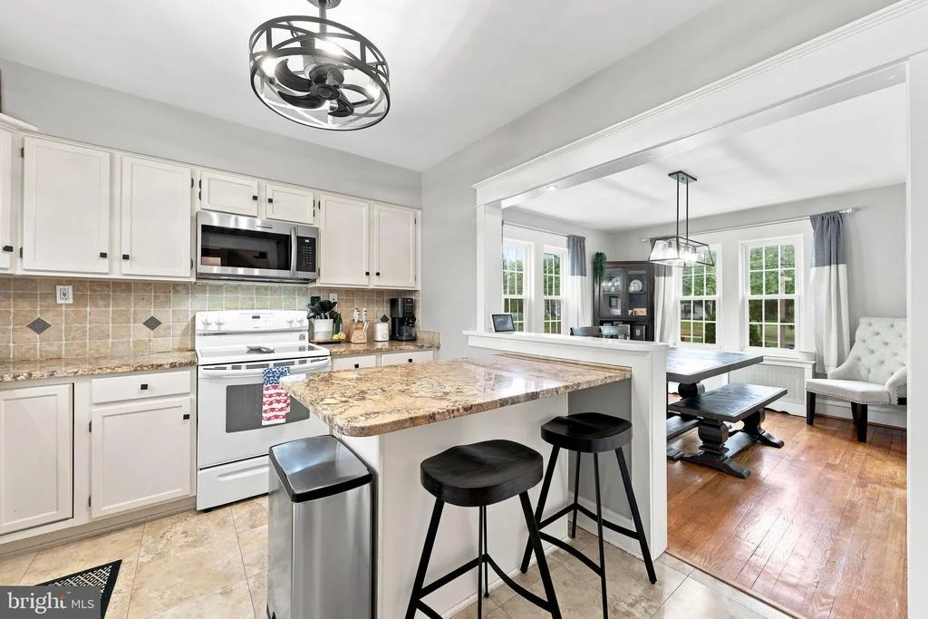 Photo of 552 BELLEVUE AVENUE