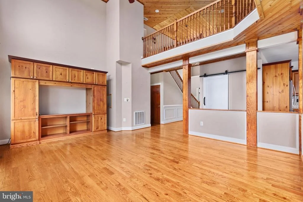 Photo of 111 WATERSIDE LANE