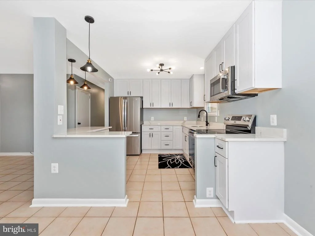 Photo of 15224 GANLEY ROAD