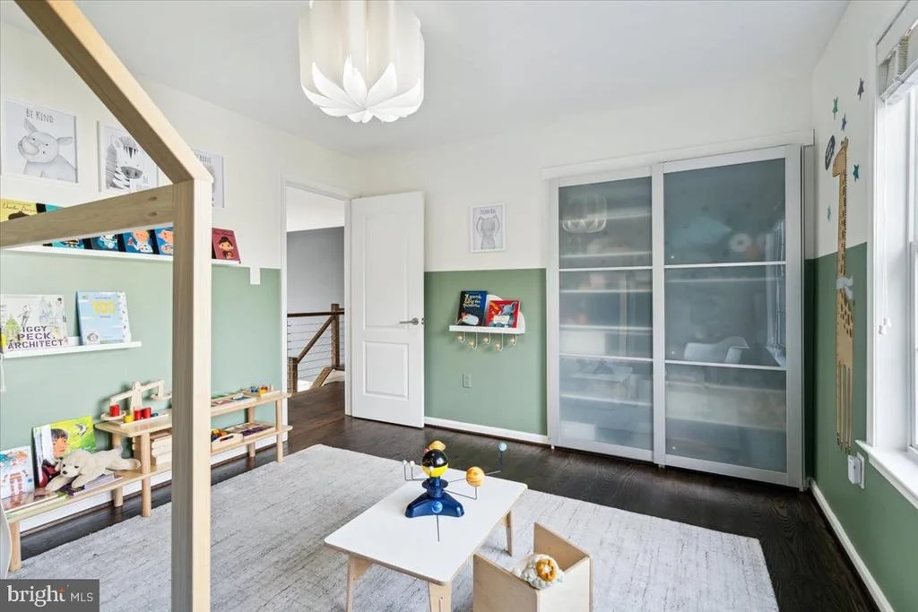 Photo of 2554 BEAR DEN ROAD