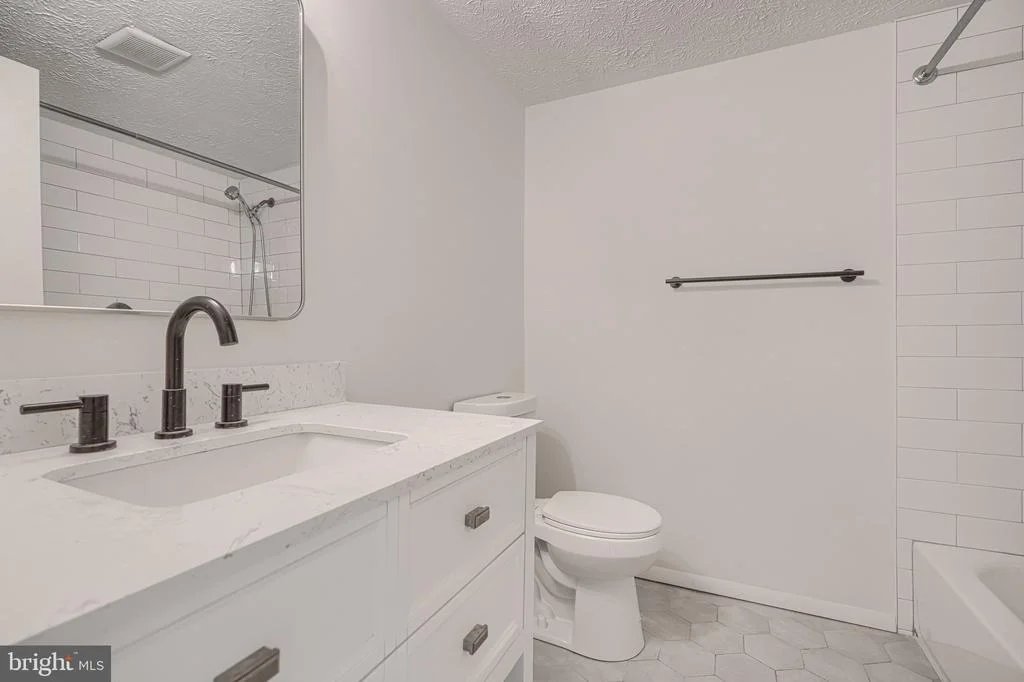 Photo of 1406 FAIRBANKS DRIVE