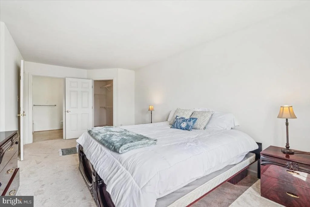 Photo of 5180 BOSCOMBE COURT
