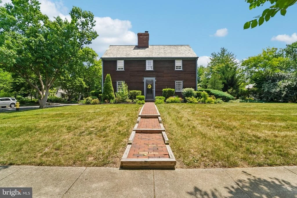 Photo of 355 BROADVIEW LANE