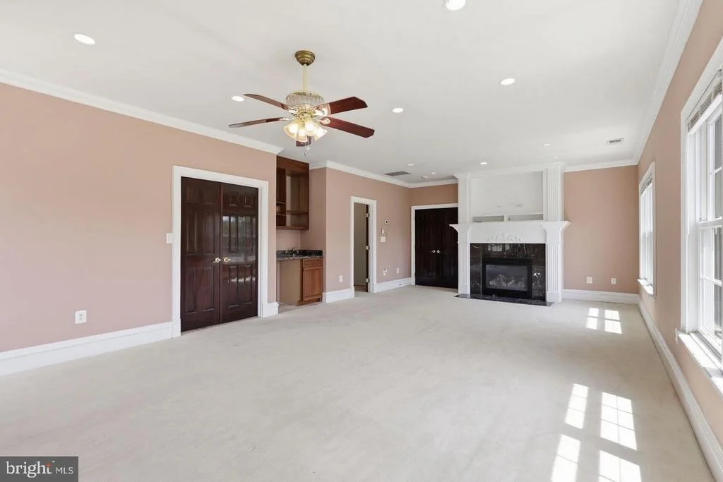 Photo of 8813 OAK LEAF DRIVE