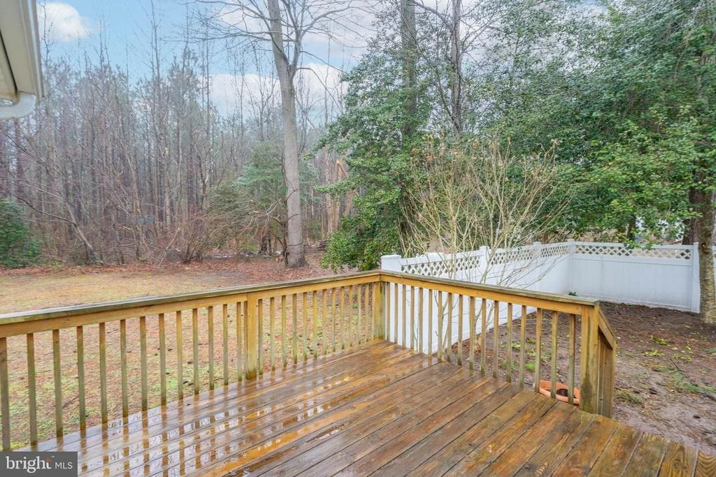 Photo of 18284 SHINGLE POINT ROAD