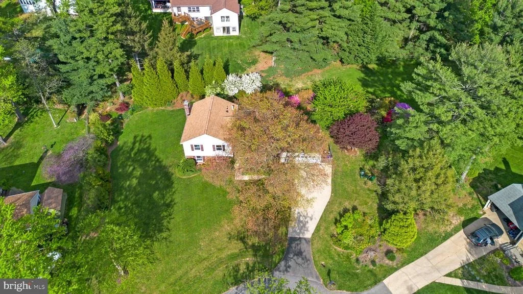 Photo of 7301 CENTENNIAL ROAD
