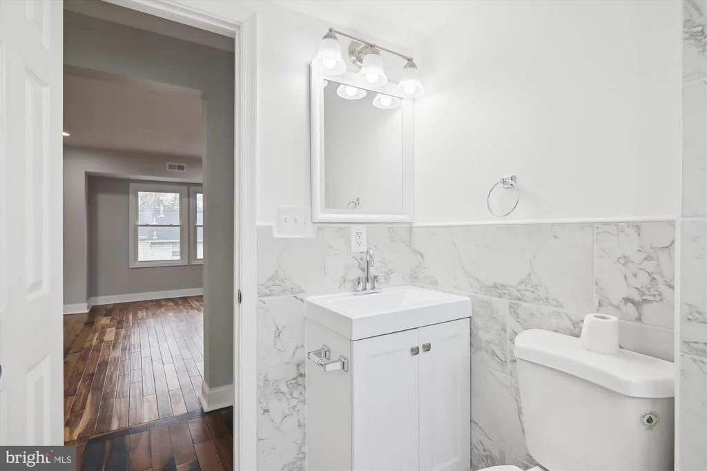 Photo of 7901 DARCY ROAD