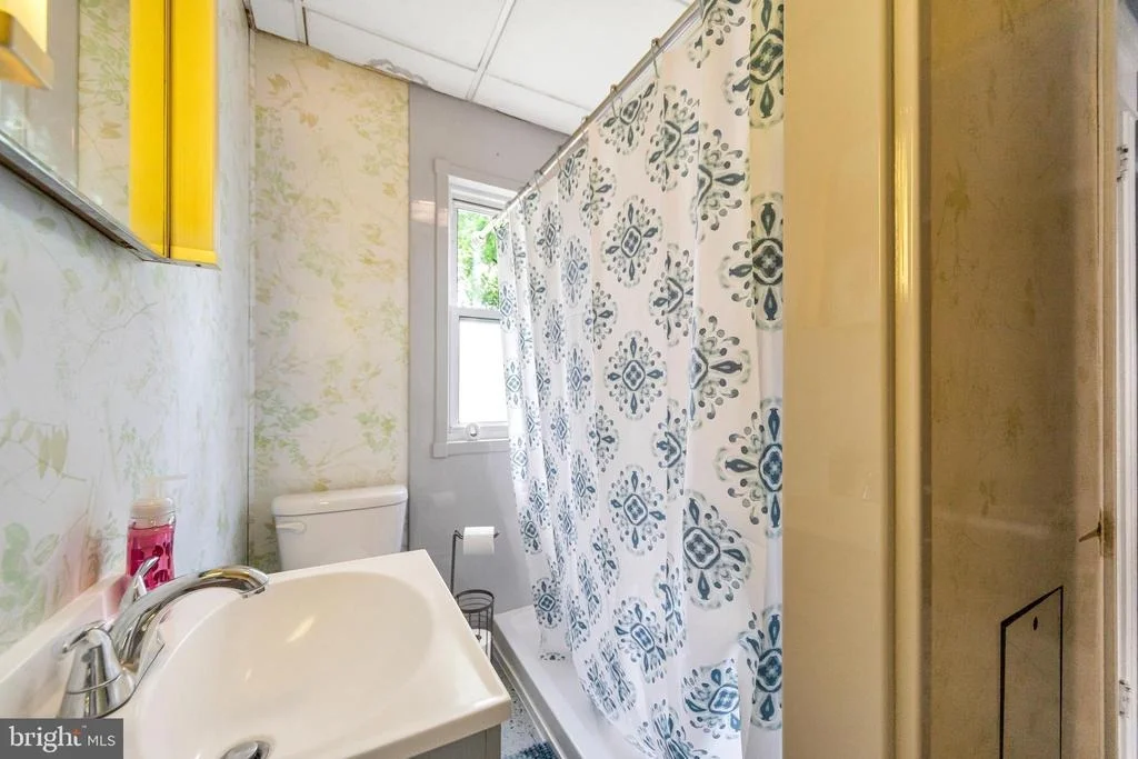 Photo of 27 ELM AVENUE