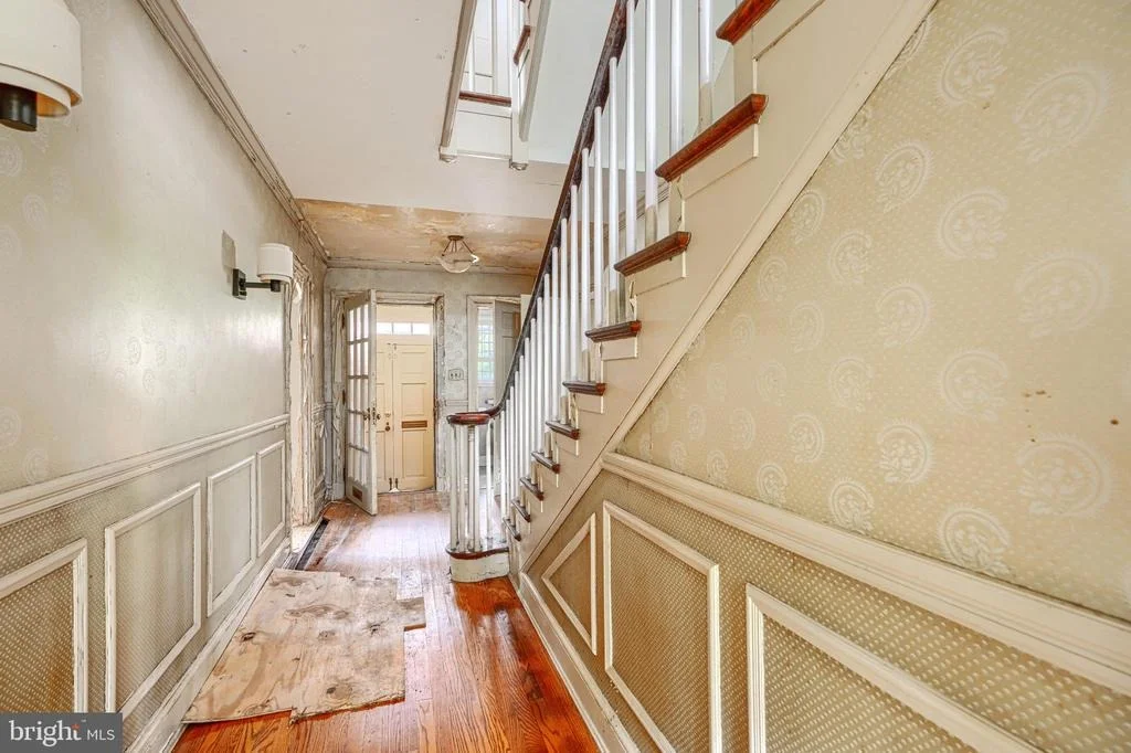 Photo of 15 W COLD SPRING LANE