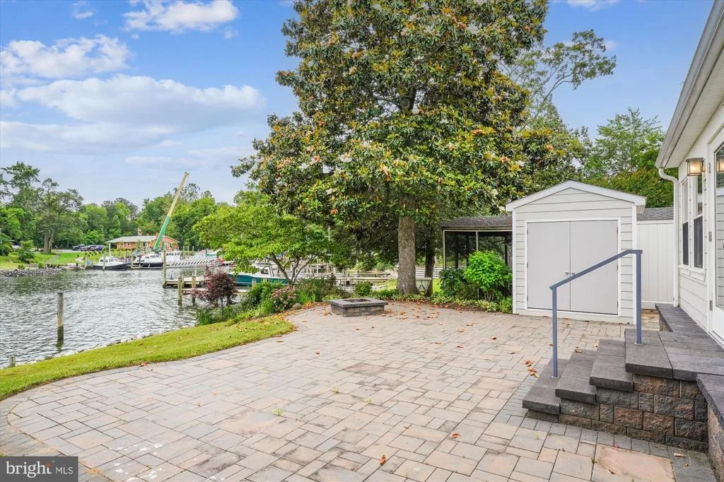 Photo of 45991 CLARKS ROAD
