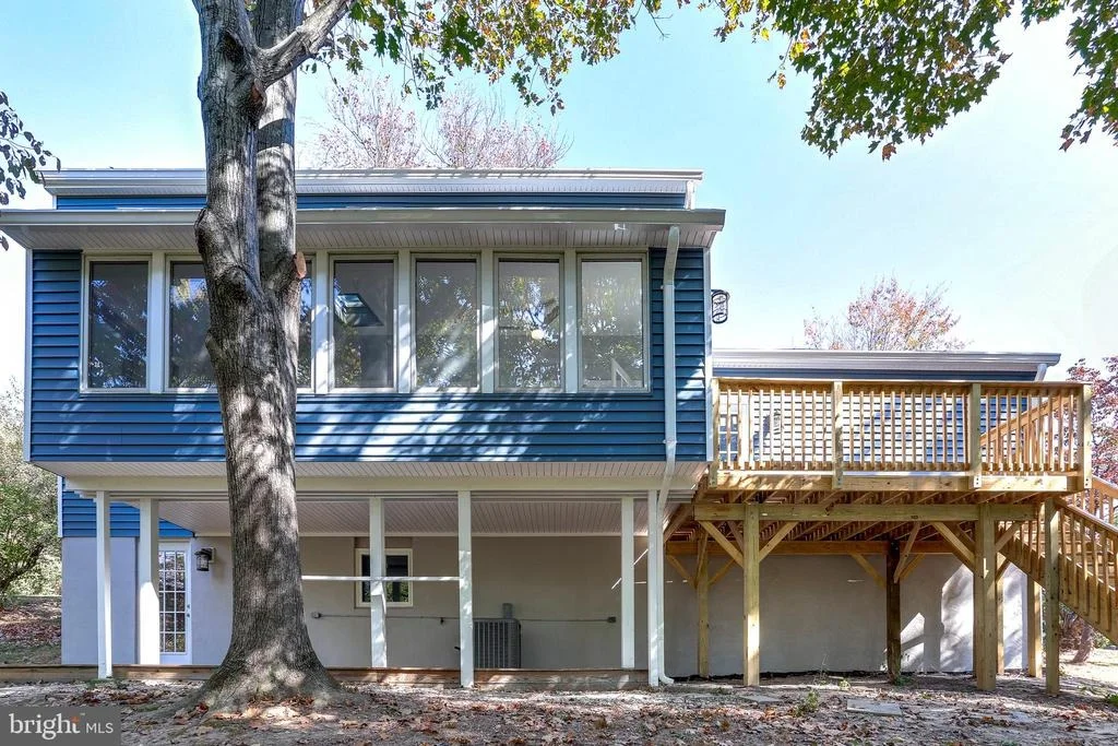 Photo of 5222 LIGHTNING VIEW ROAD