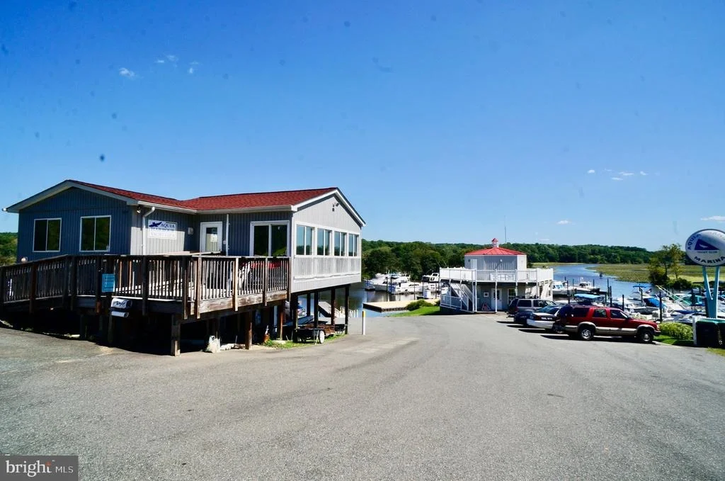 Photo of 211 MIDSHIPMAN CIRCLE