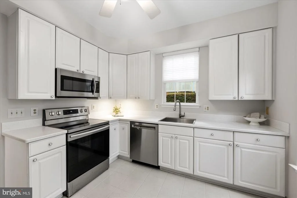 Photo of Unit 102 at 20903 CEDARPOST SQUARE