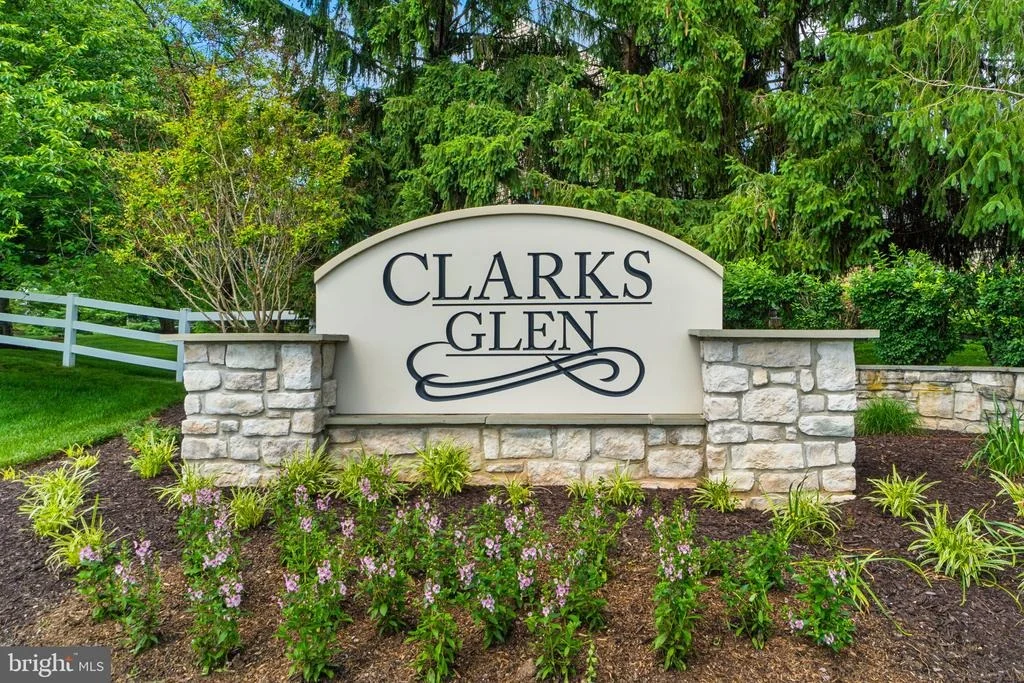 Photo of 6418 ERIN DRIVE