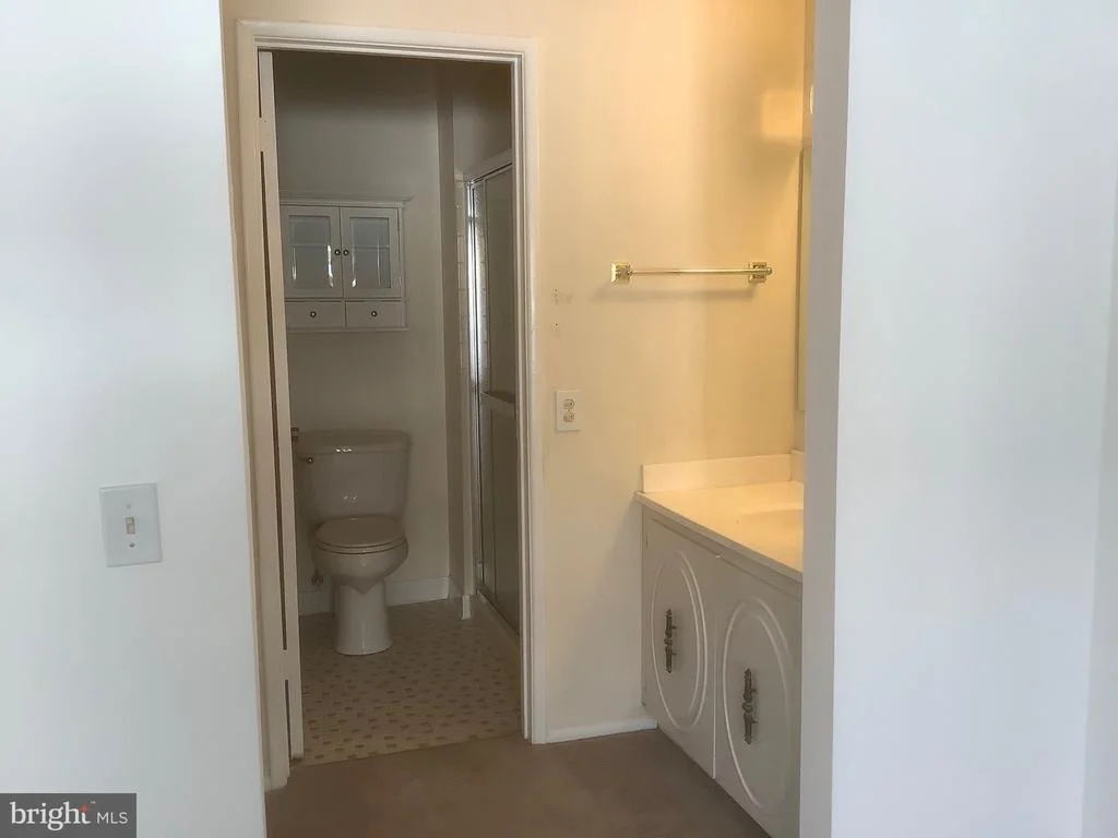 Photo of Unit 142A at 3510 FOREST EDGE DRIVE