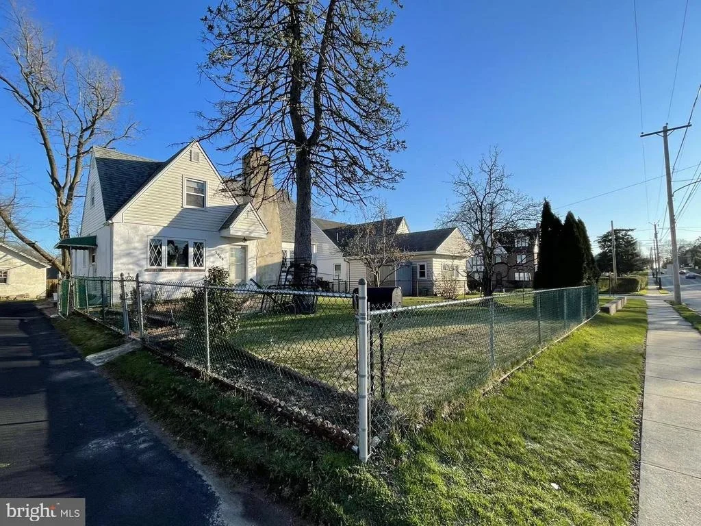 Photo of 3908 STATE ROAD
