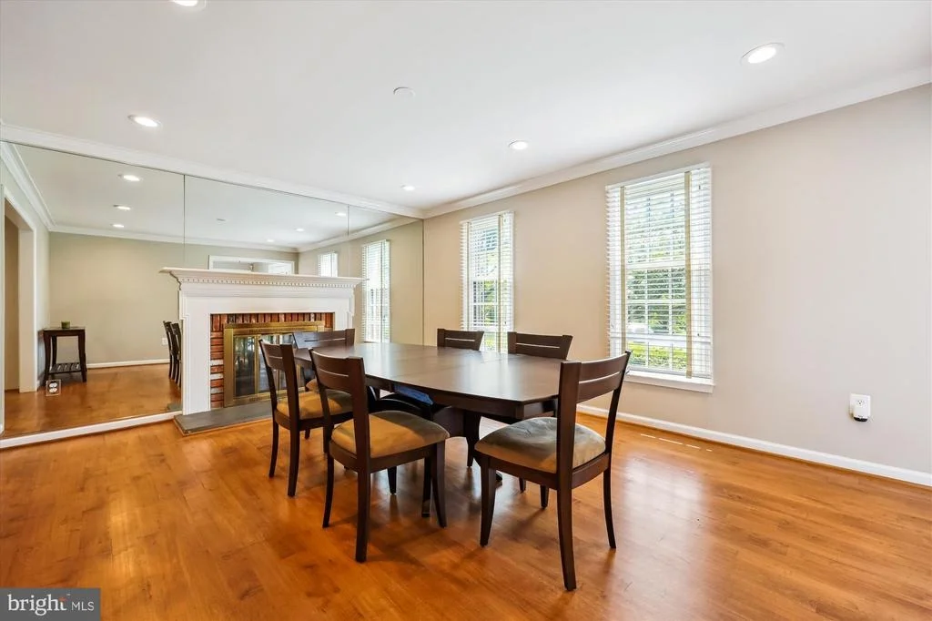 Photo of 15221 MIDDLEGATE ROAD