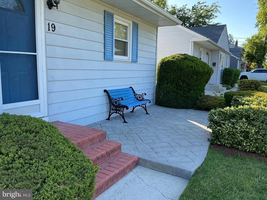 Photo of 19 PAUL ROAD