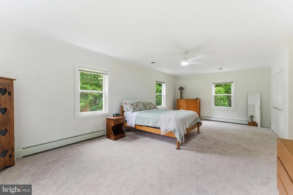 Photo of 2100 EDGEWATER PARKWAY