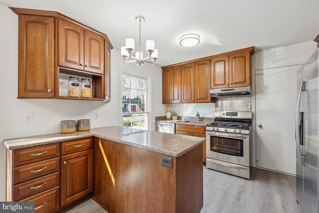 Photo of 9436 WALLINGFORD DRIVE