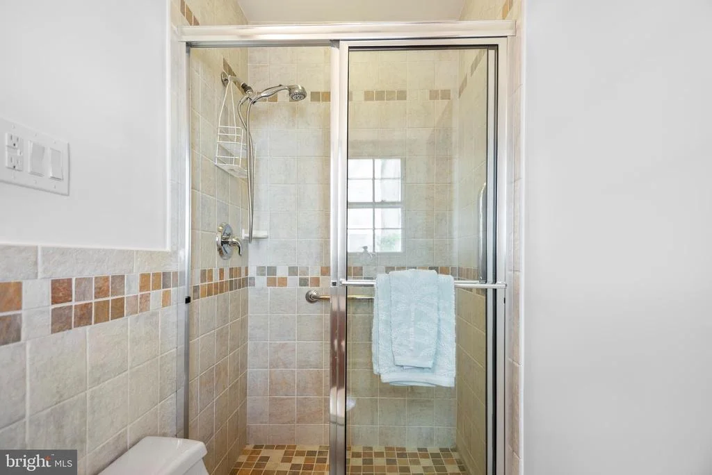 Photo of 10207 LARISTON LANE