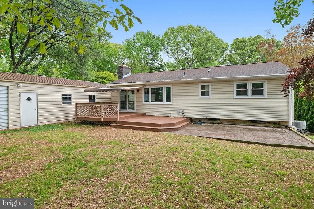 Photo of 970 HIGHPOINT DRIVE