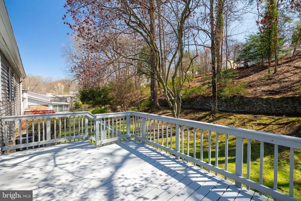Photo of 616 KENBROOK DRIVE
