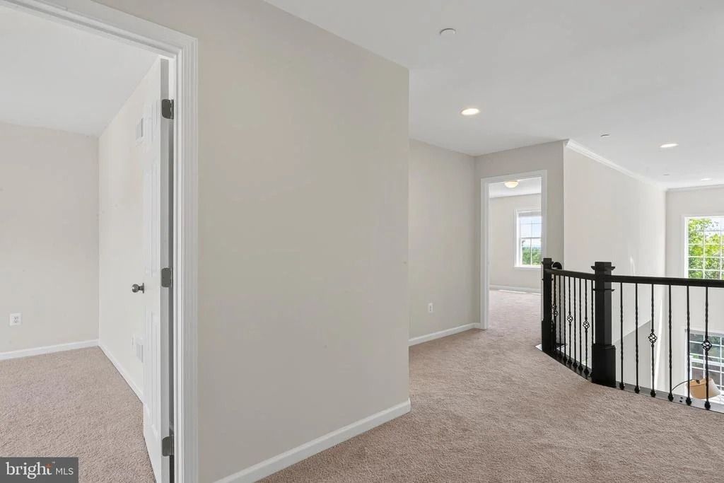 Photo of 2754 HILLFIELD DRIVE