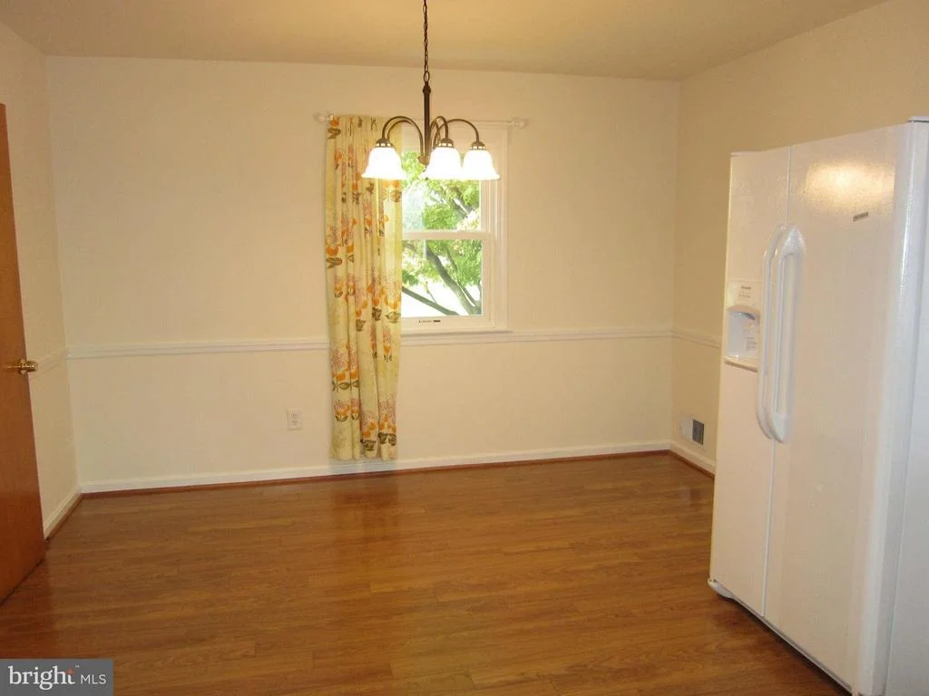 Photo of 1309 RUPPERT ROAD