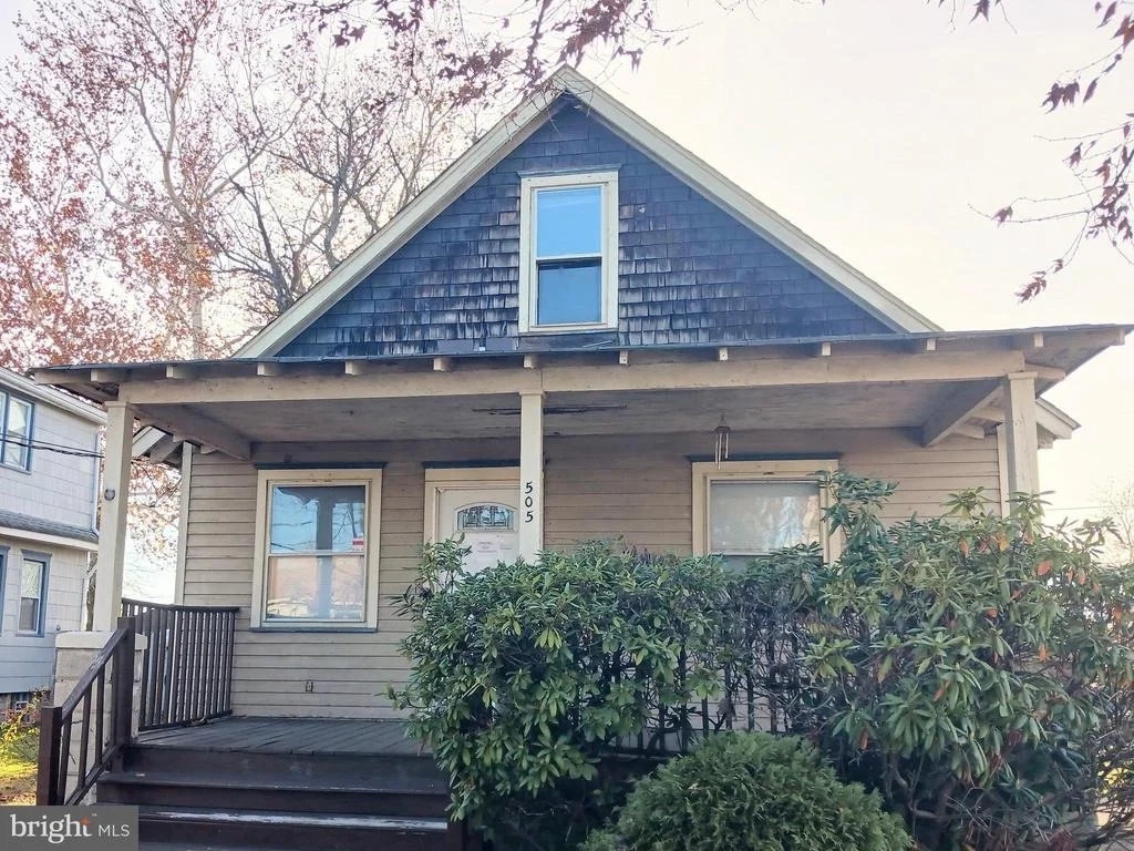 Photo of 505 ORCHARD AVENUE