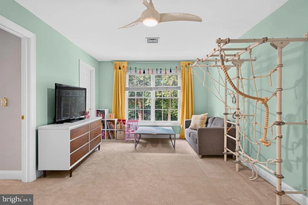 Photo of 103 CAMBRIDGE WAY