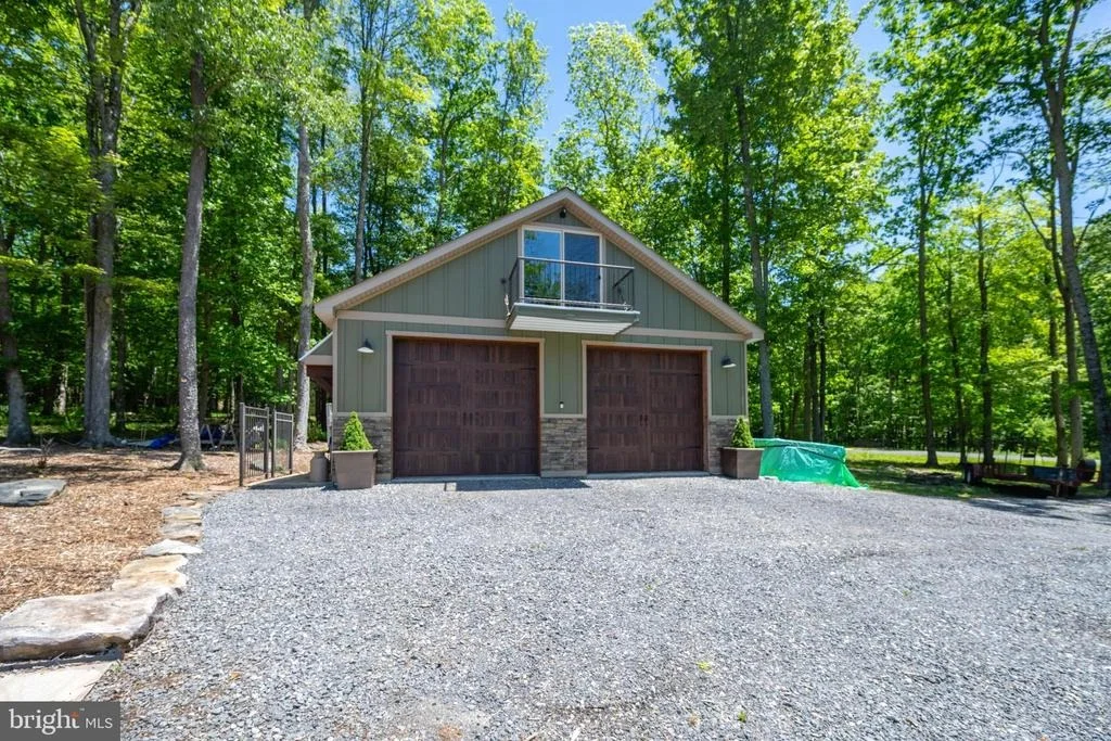 Photo of 60 JOANS LANE