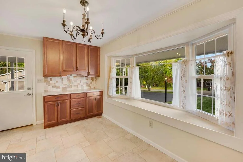 Photo of 12503 LEE HILL DRIVE