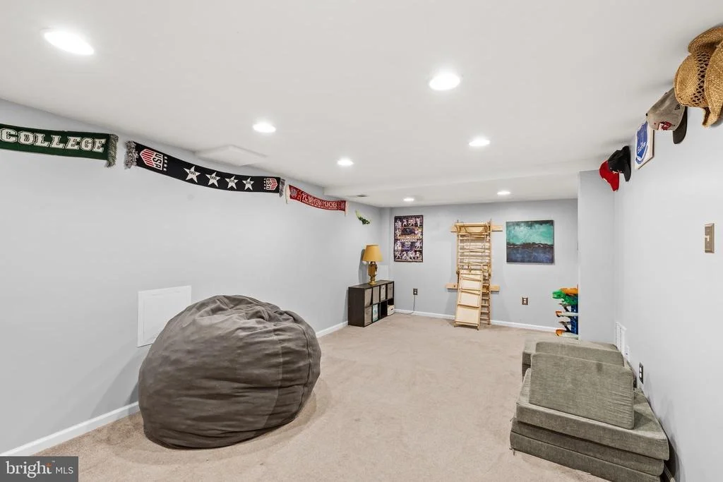 Photo of 316 SILVER RIDGE DRIVE