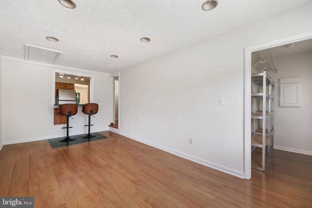 Photo of 459 WINTERBERRY DRIVE