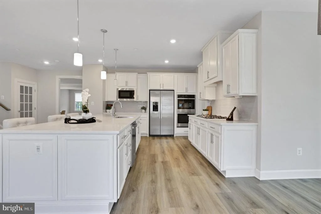 Photo of 7949 LAWNDALE CIRCLE